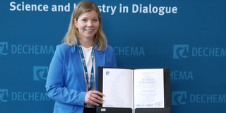 Marion_Börnhorst_Hanns_Hofmann_Einzelbild Marion Börnhorst bekommt auf der Jahrestagung Reaktionstechnik 2026 den Hanns Hofmann Preis verliehen.